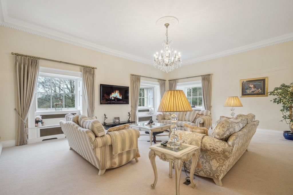 Additional image 9 of 3 bed flat for saleMissenden Road, Amersham, Buckinghamshire HP7