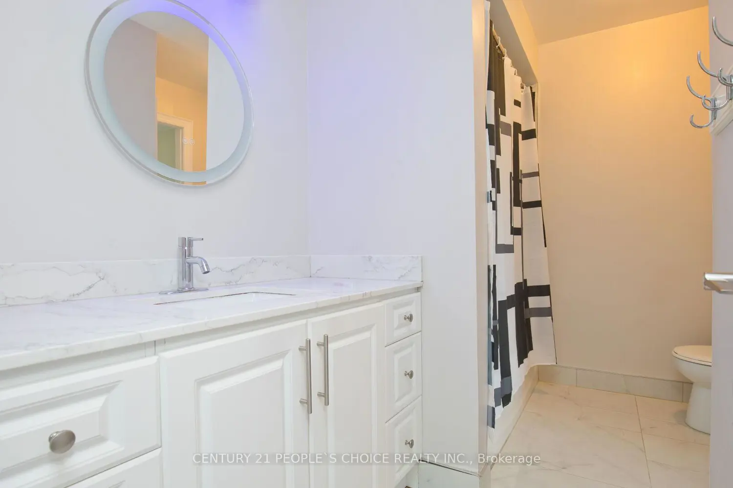 Additional image 9 of 3525 Brandon Gate 54