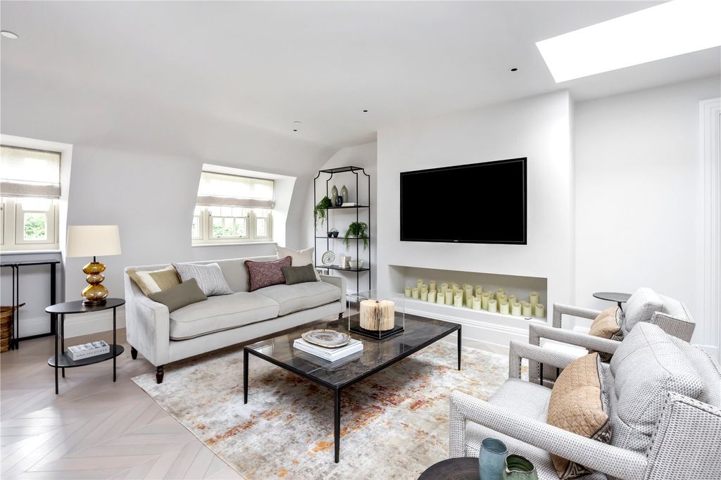 Additional image 7 of 3 bed flat for saleMagna Carta Park, Coopers Hill Lane, Englefield Green, Egham, Surrey TW20