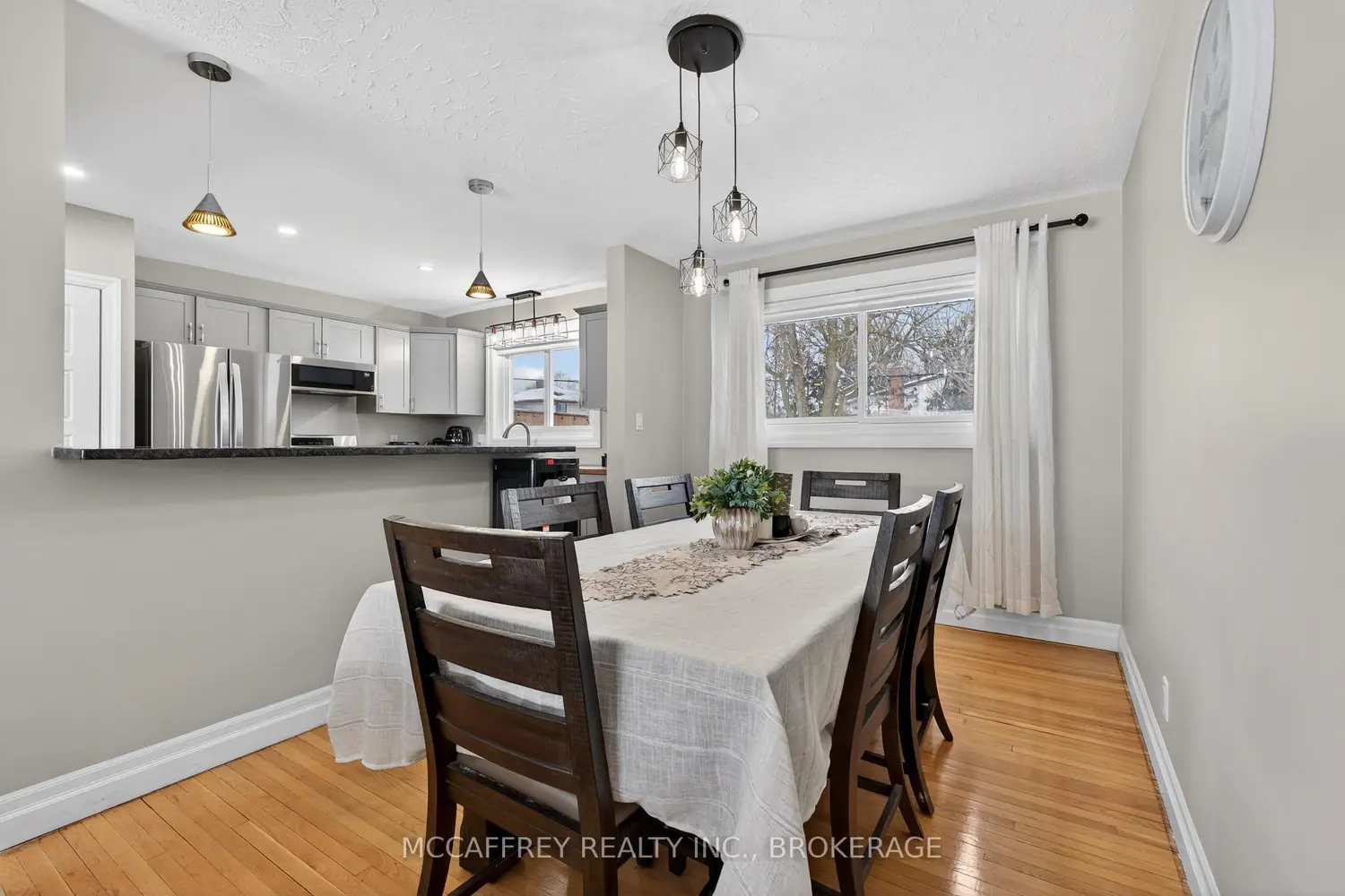 Additional image 6 of 31 Meadowvale Avenue