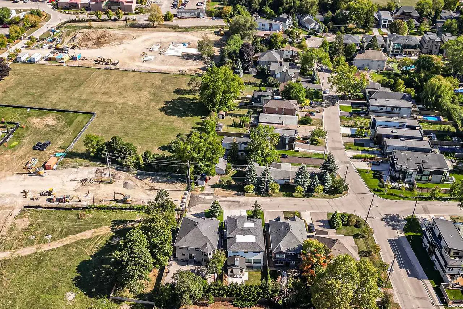 Additional image 14 of 760 Lakeshore Road 213