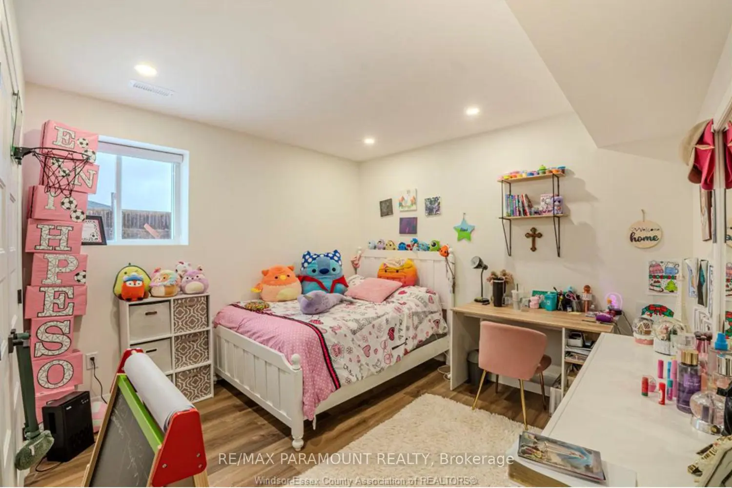 Additional image 16 of 3294 Riberdy Road