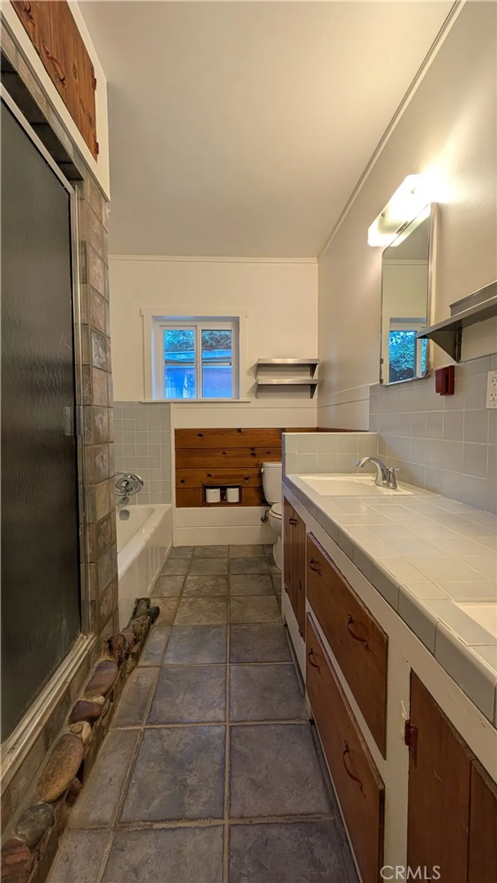 Additional image 21 of 546 Griswold Avenue, San Fernando, CA 91340