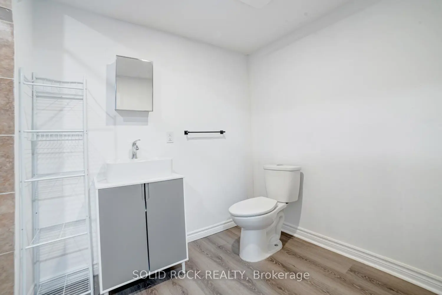 Additional image 18 of 224 Pineland Court