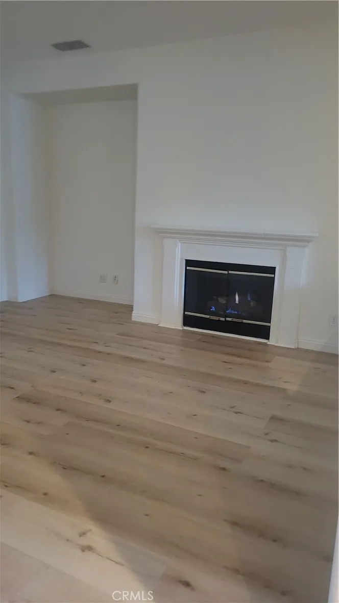 Additional image 20 of 54 Freeland, Irvine, CA 92602