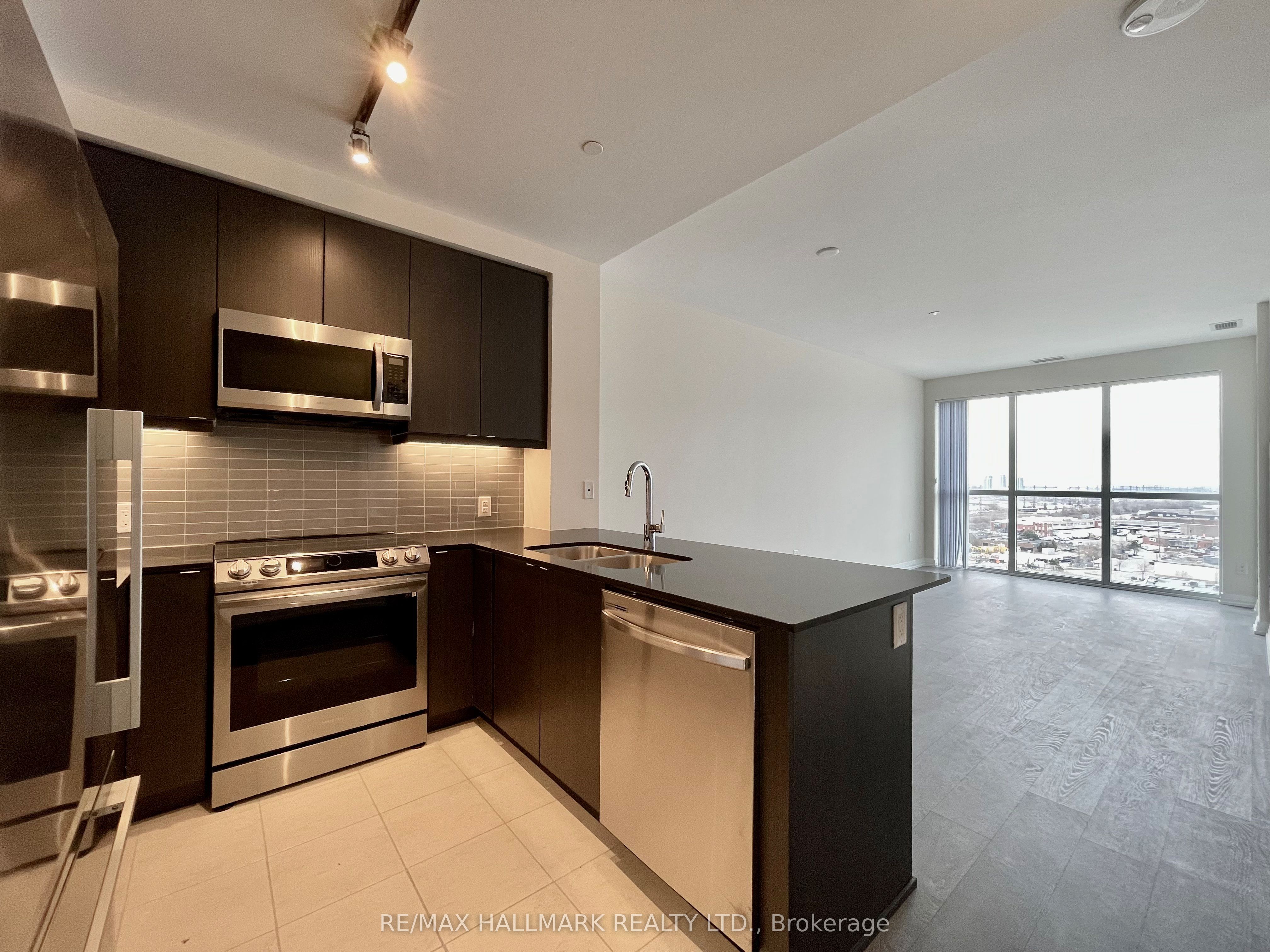 Additional image 4 of 808-50 Thomas Riley Road, Toronto, ON, M9B 0C5