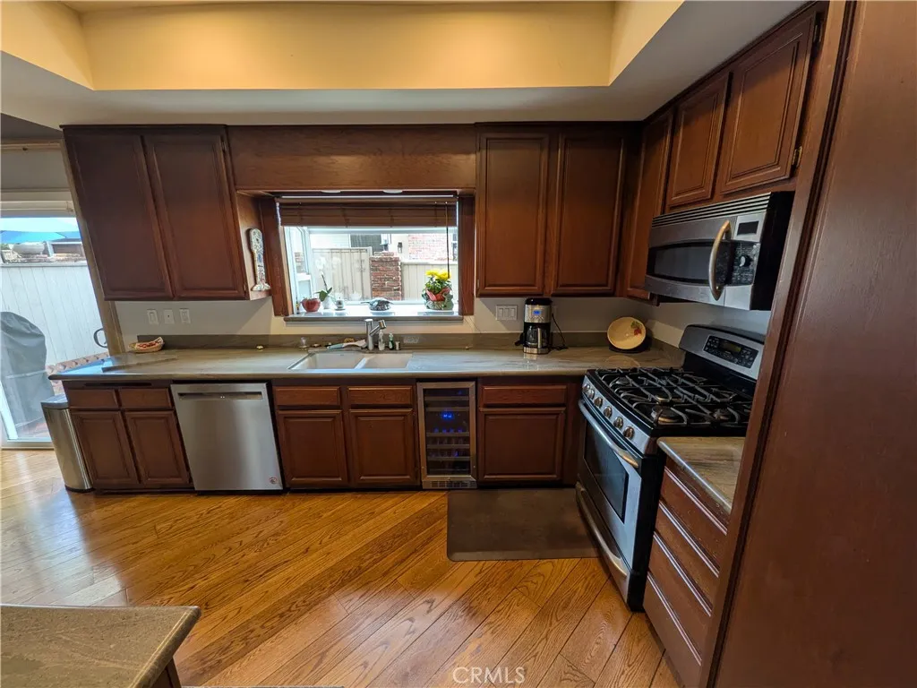 Additional image 9 of 1209 S Catalina Avenue, Redondo Beach, CA 90277