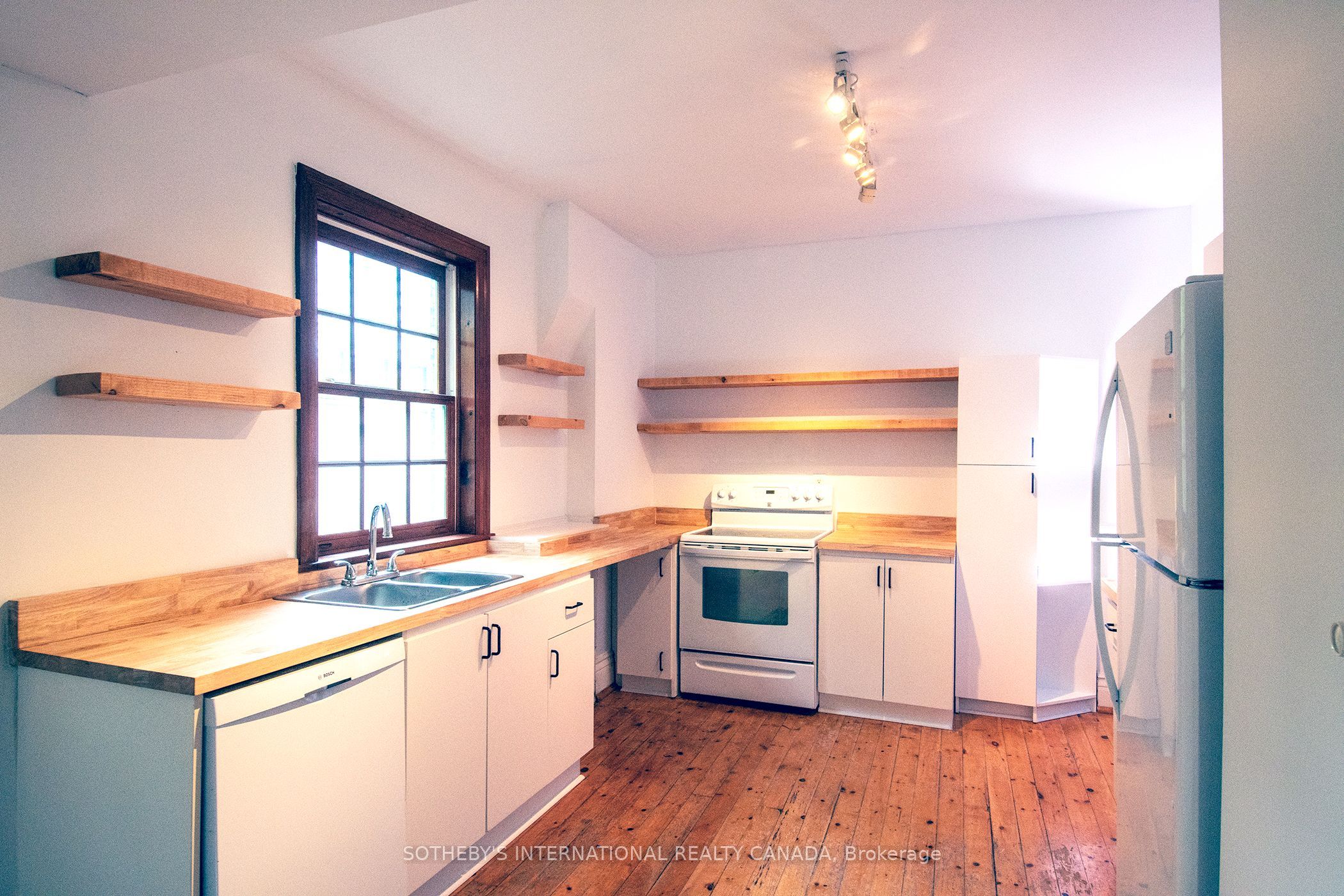 Additional image 5 of Upper-19 Melgund Road, Toronto, ON, M5R 1Z9