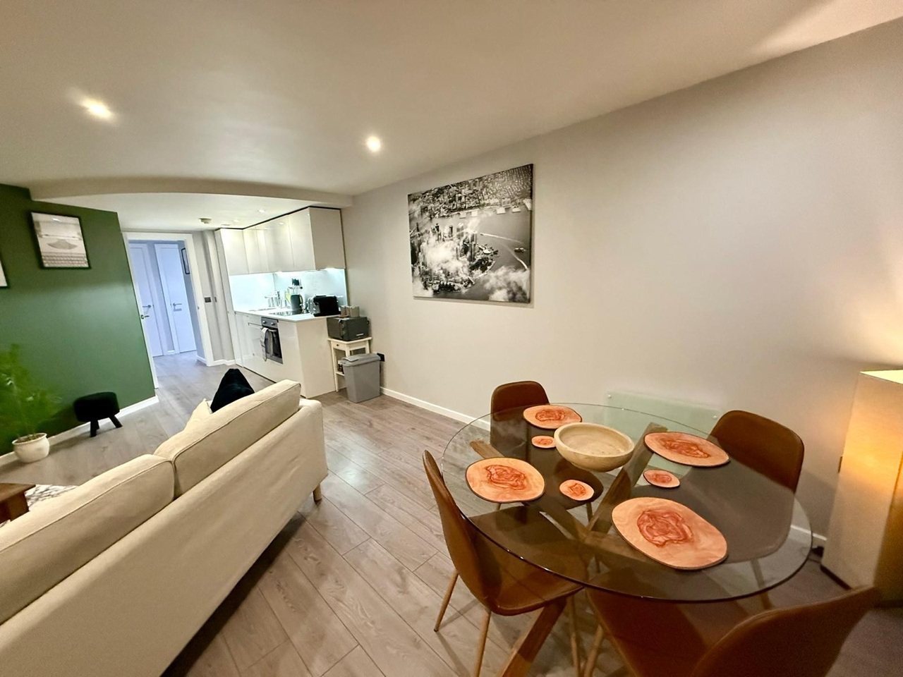 Additional image 6 of 2 Bed Flat, Bridgewater Place, LS11, N1 7GU