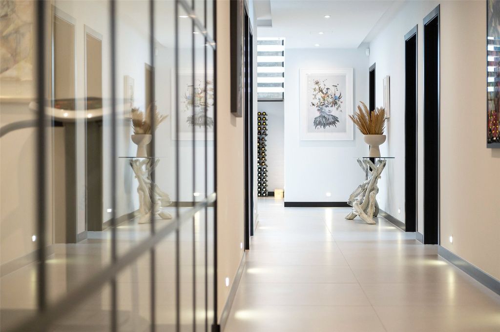 Additional image 8 of 5 bed detached house for saleHitcham Lane, Taplow, Maidenhead, Berkshire SL6