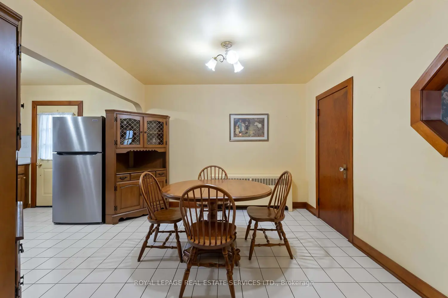 Additional image 6 of 3835 Main Street