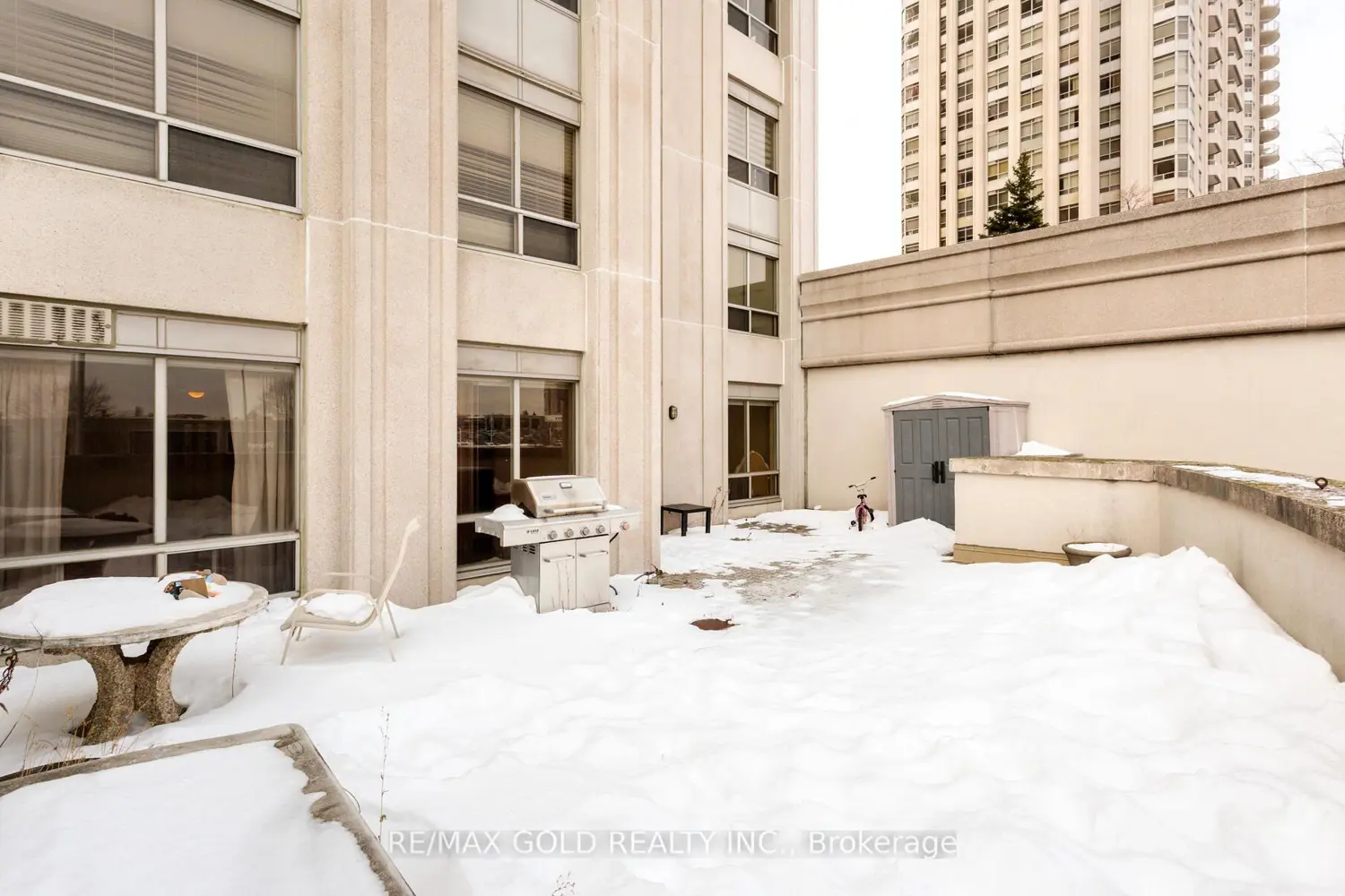 Additional image 16 of 25 Kingsbridge Grdn Circle 224