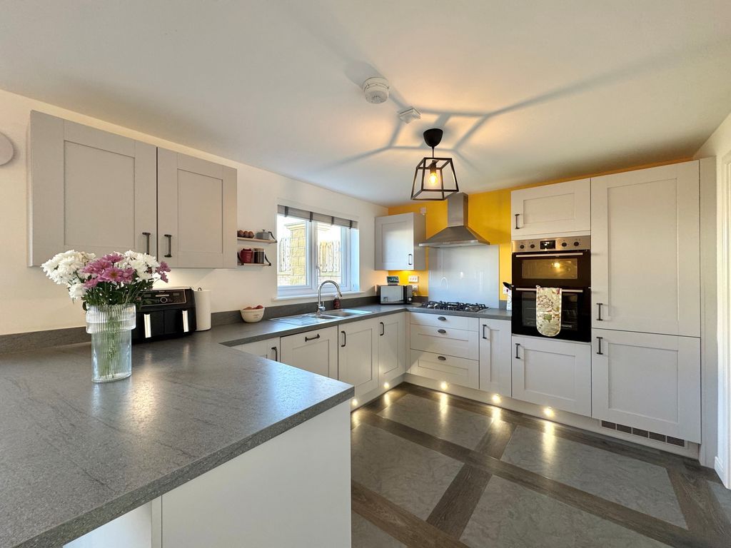 Additional image 9 of 4 bed villa for saleTurnberry Gardens, Troon KA10
