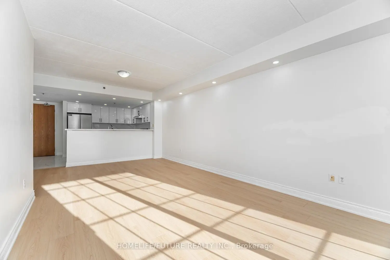 Additional image 6 of 7428 Markham Road 203