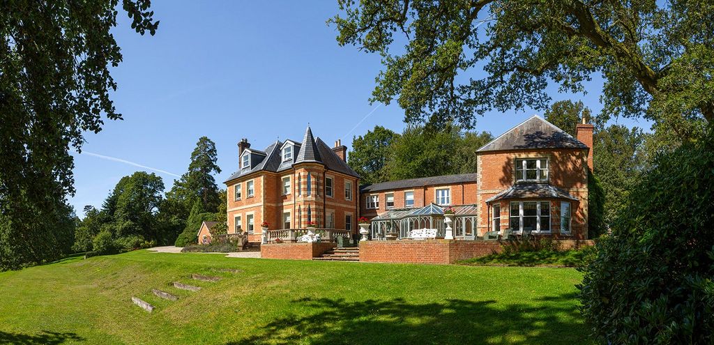 Additional image 9 of 7 bed detached house for saleHollington Lane, Woolton Hill, Newbury, Hampshire RG20