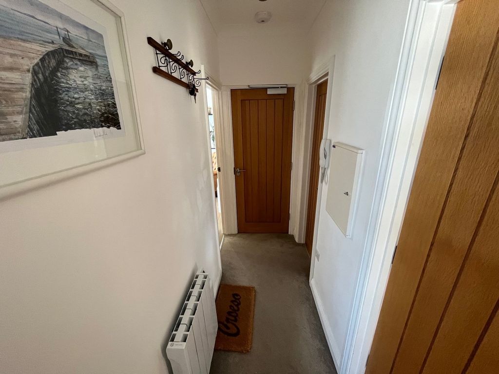 Additional image 5 of 2 bed flat for saleSouth John Street, New Quay SA45