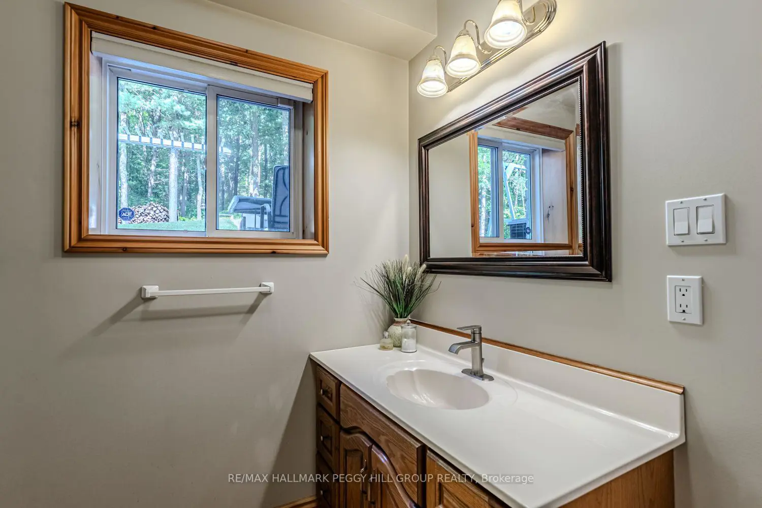 Additional image 12 of 3891 9 Line