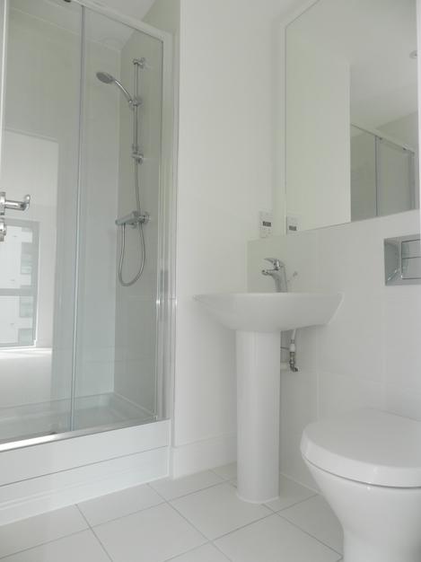 Additional image 6 of 2 Bed Flat, Luxury With Gym And Concierge, E1, N1 7GU