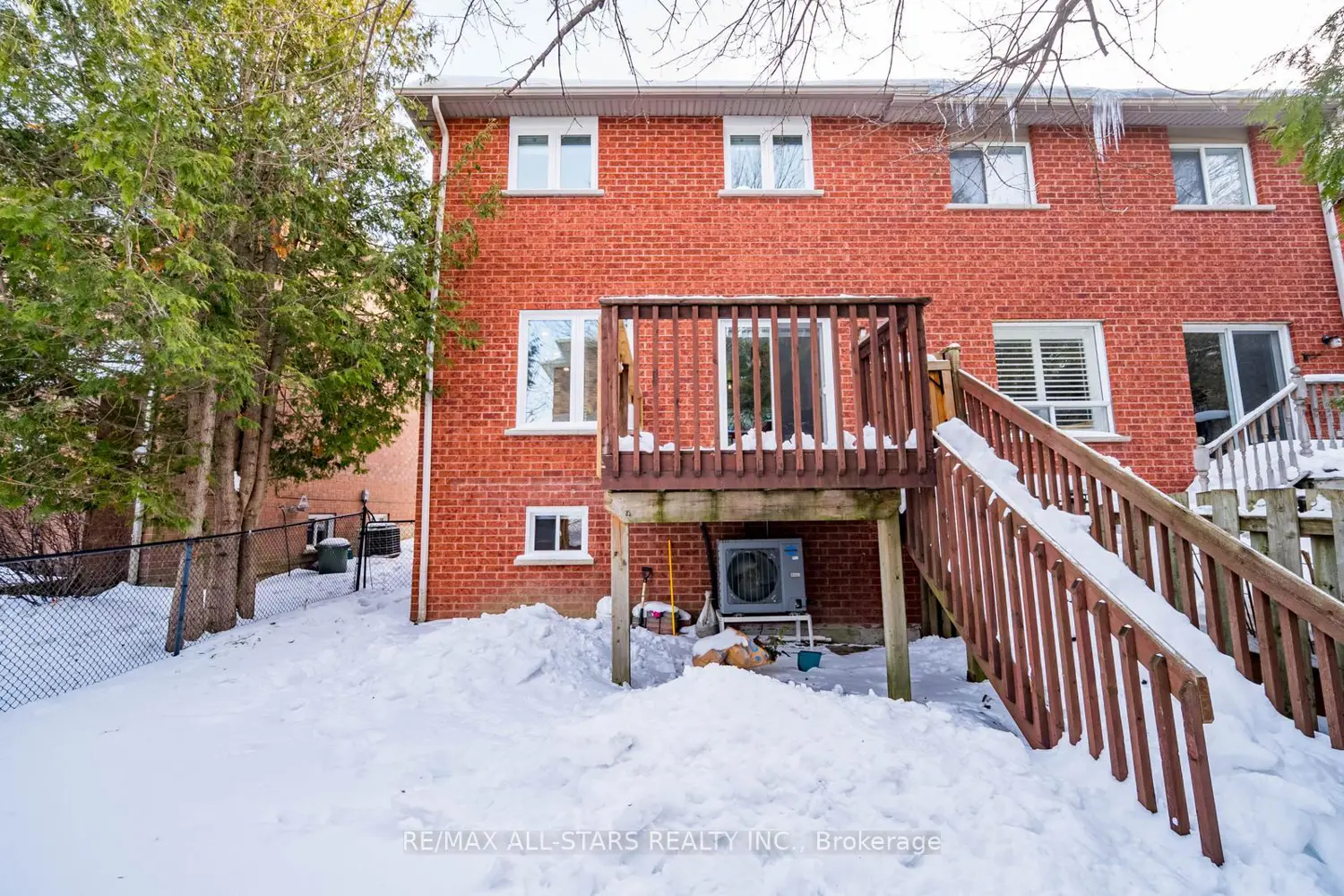 Additional image 13 of 84 Willoway