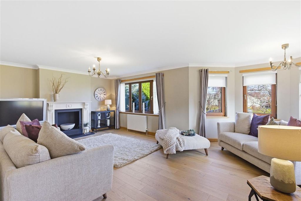Additional image 14 of 4 bed property for saleHamilton Way, East Whitburn EH47