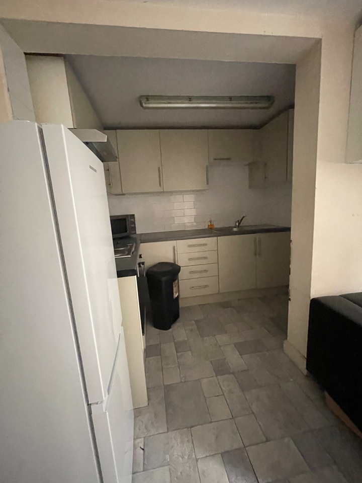 Additional image 7 of Room in a Shared House, Haddon Road, LS4, LS4 2JE