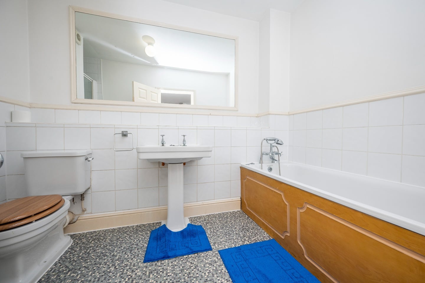 Additional image 5 of 3 Bed Flat, Clapham Old Town, SW4, N1 7GU