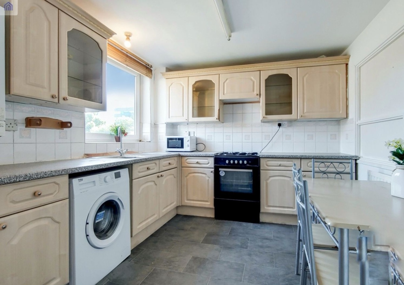 Additional image 4 of Room in a Shared Flat, Hanbury Street, E1, N1 7GU