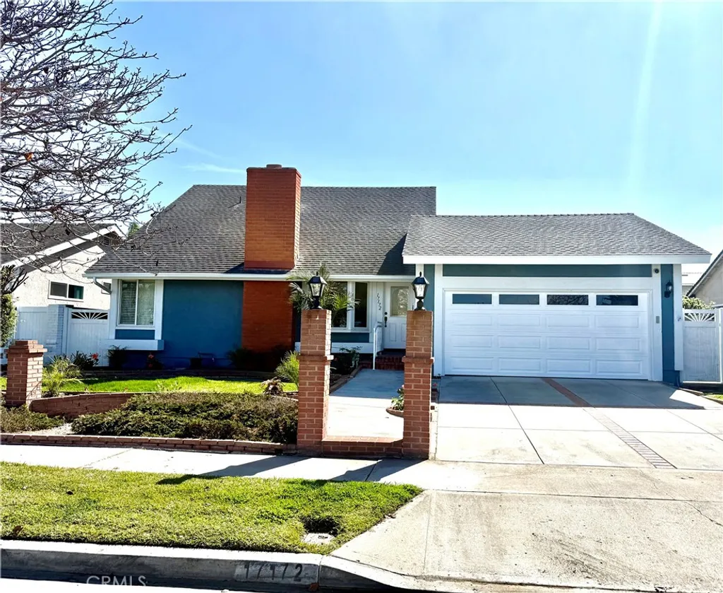 Additional image 3 of 17172 Apel Ln, Huntington Beach, CA 92649