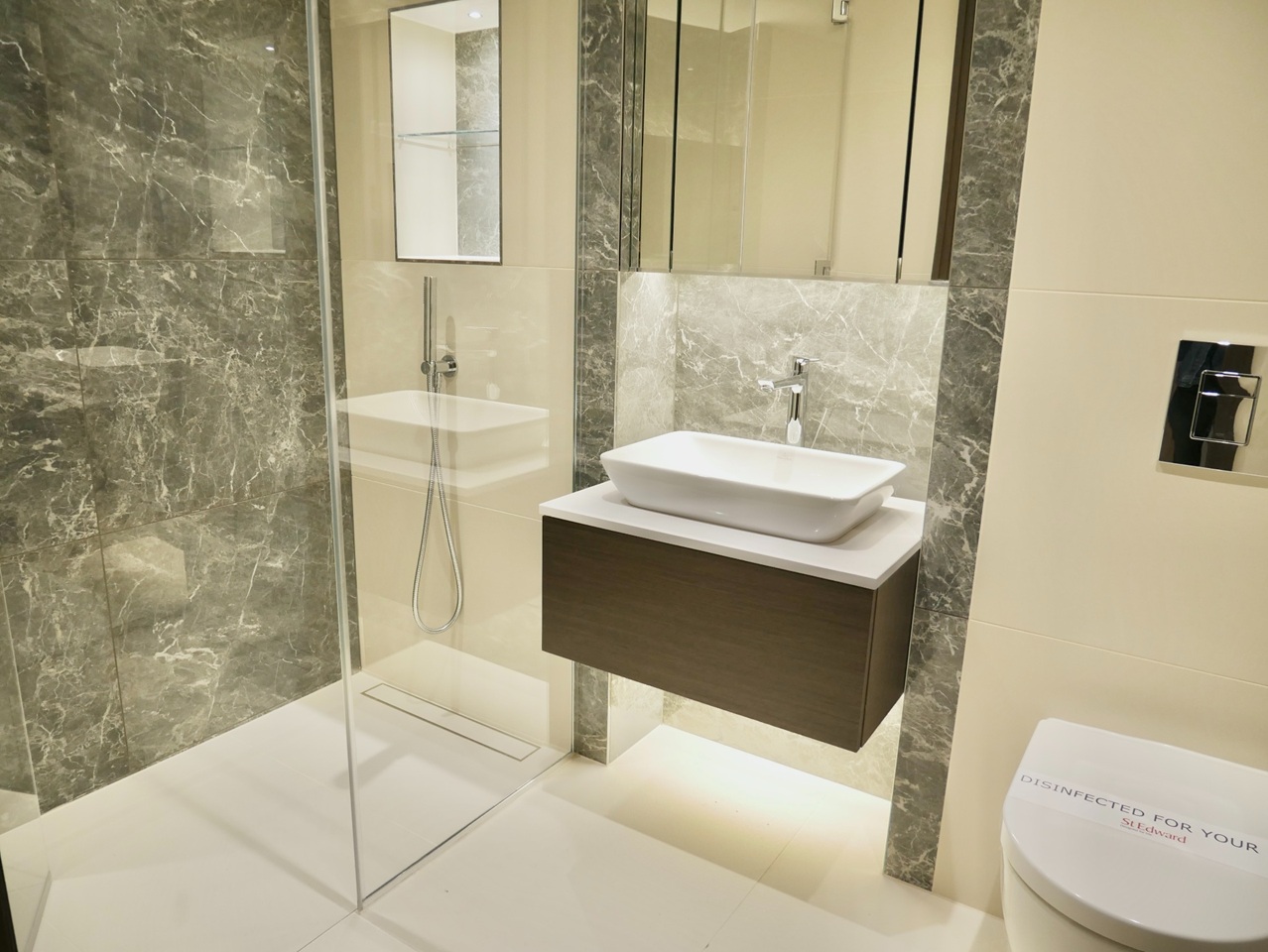 Additional image 10 of 2 Bed Flat, Maclaren House, W14, N1 7GU