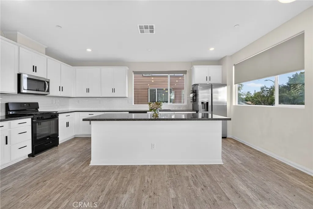 Additional image 18 of 8405 N Fusion Way, Northridge, CA 91325