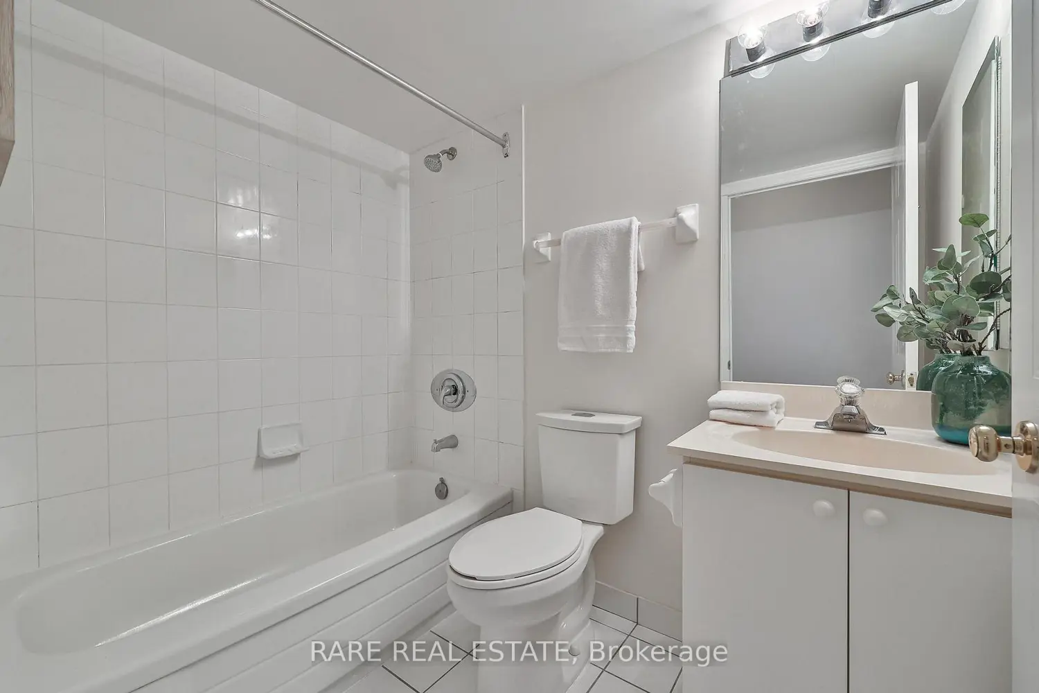 Additional image 9 of 135 Hillcrest Avenue 812, Mississauga