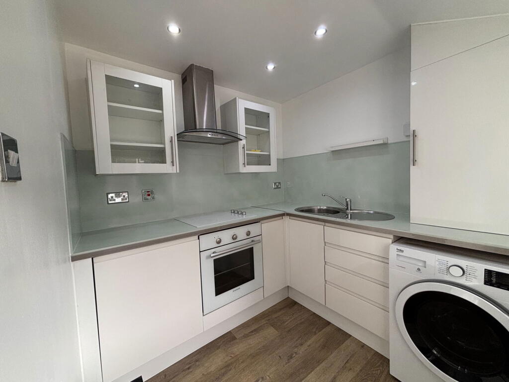 Additional image 2 of GFL, 179 Hardgate. AB11 6YB