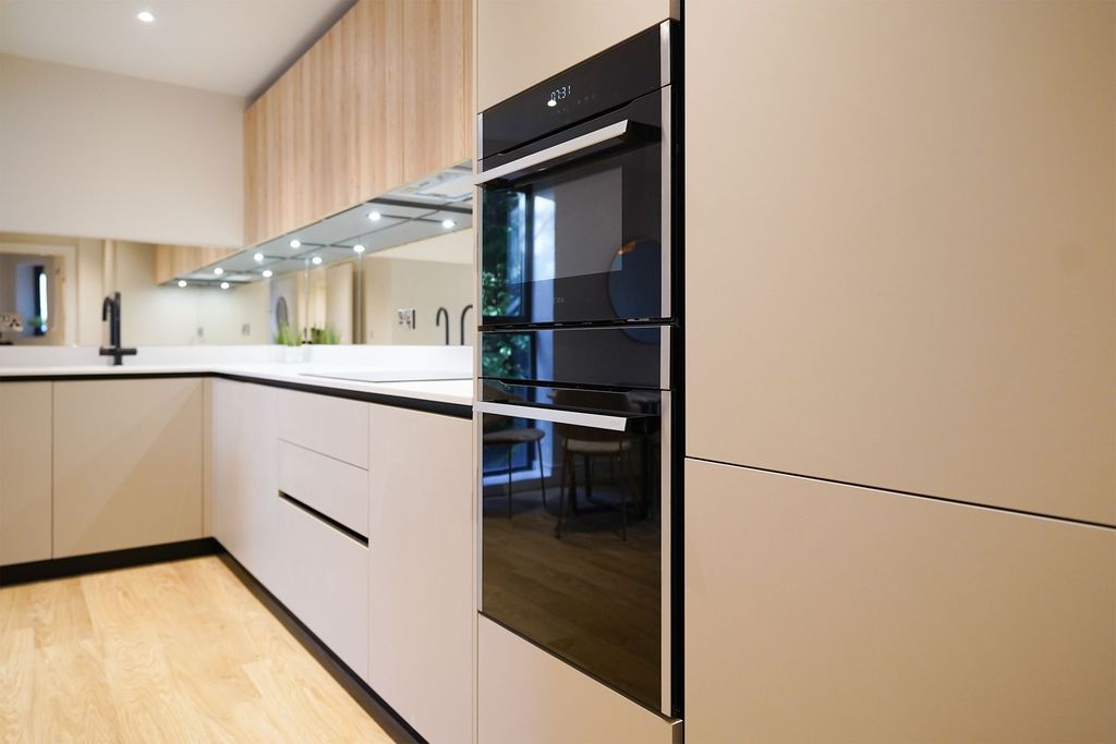 Additional image 6 of 2 bed flat for saleApt 2 Lydgate Green Apartments, Crosspool, Sheffield S10