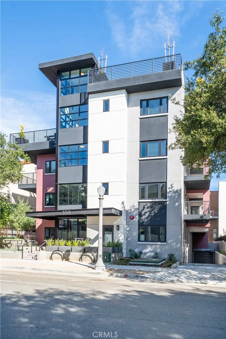 Additional image 42 of 150 S Oak Knoll Avenue Unit 105, Pasadena, CA 91101