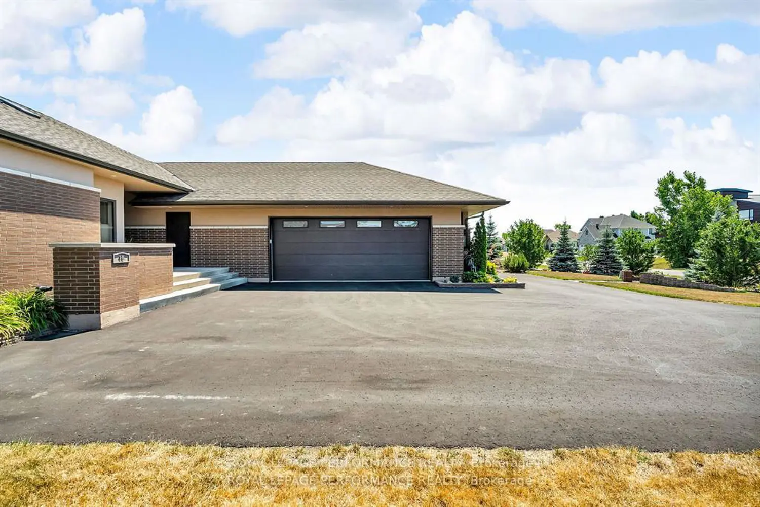 19 George Patrick Drive photo 2