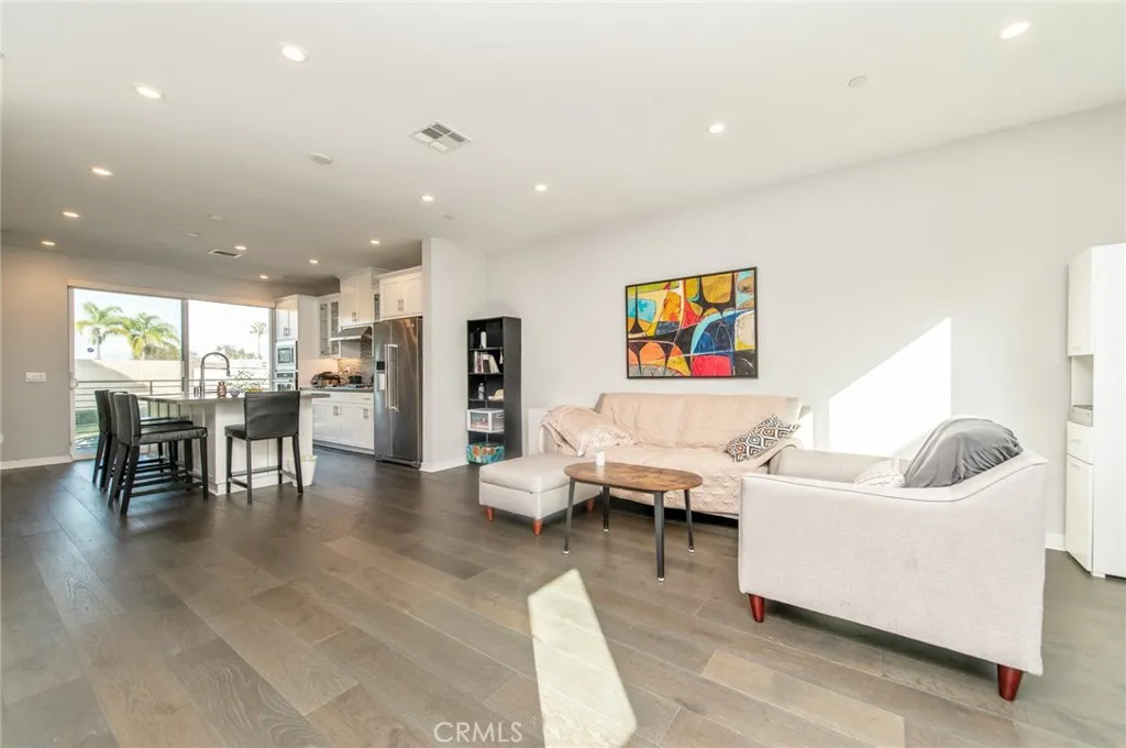 Additional image 9 of 155 Schick, Irvine, CA 92614