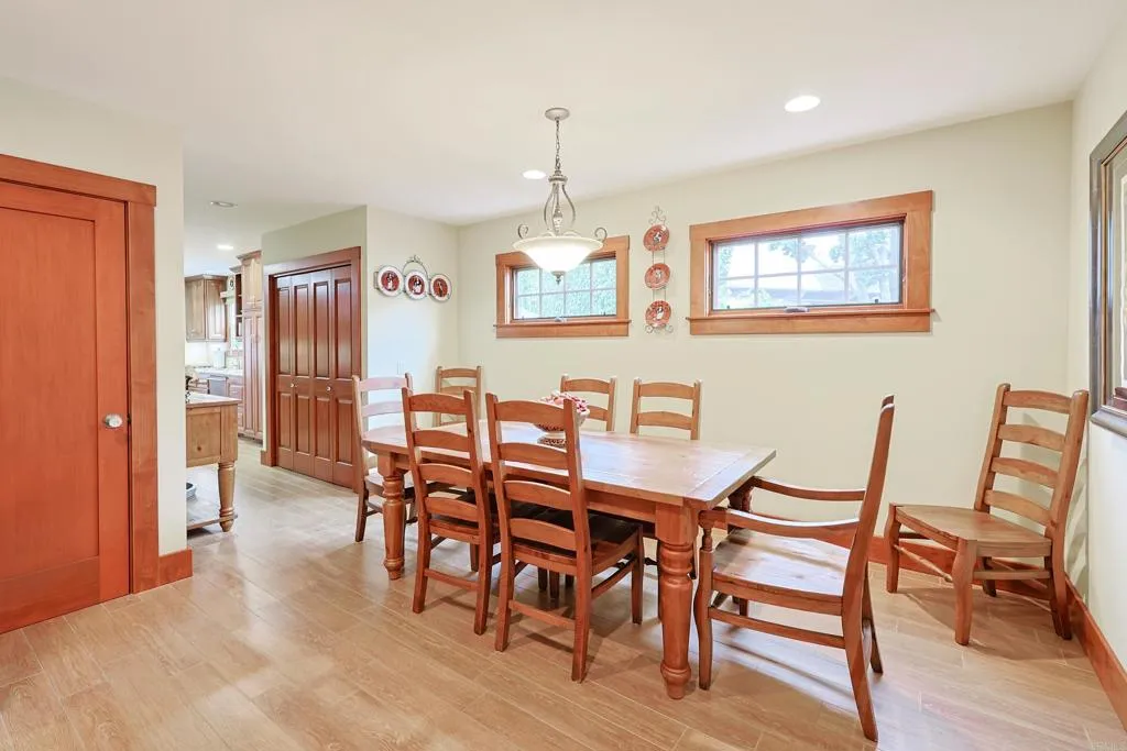 Additional image 77 of 1027 Encino, Coronado, CA 92118