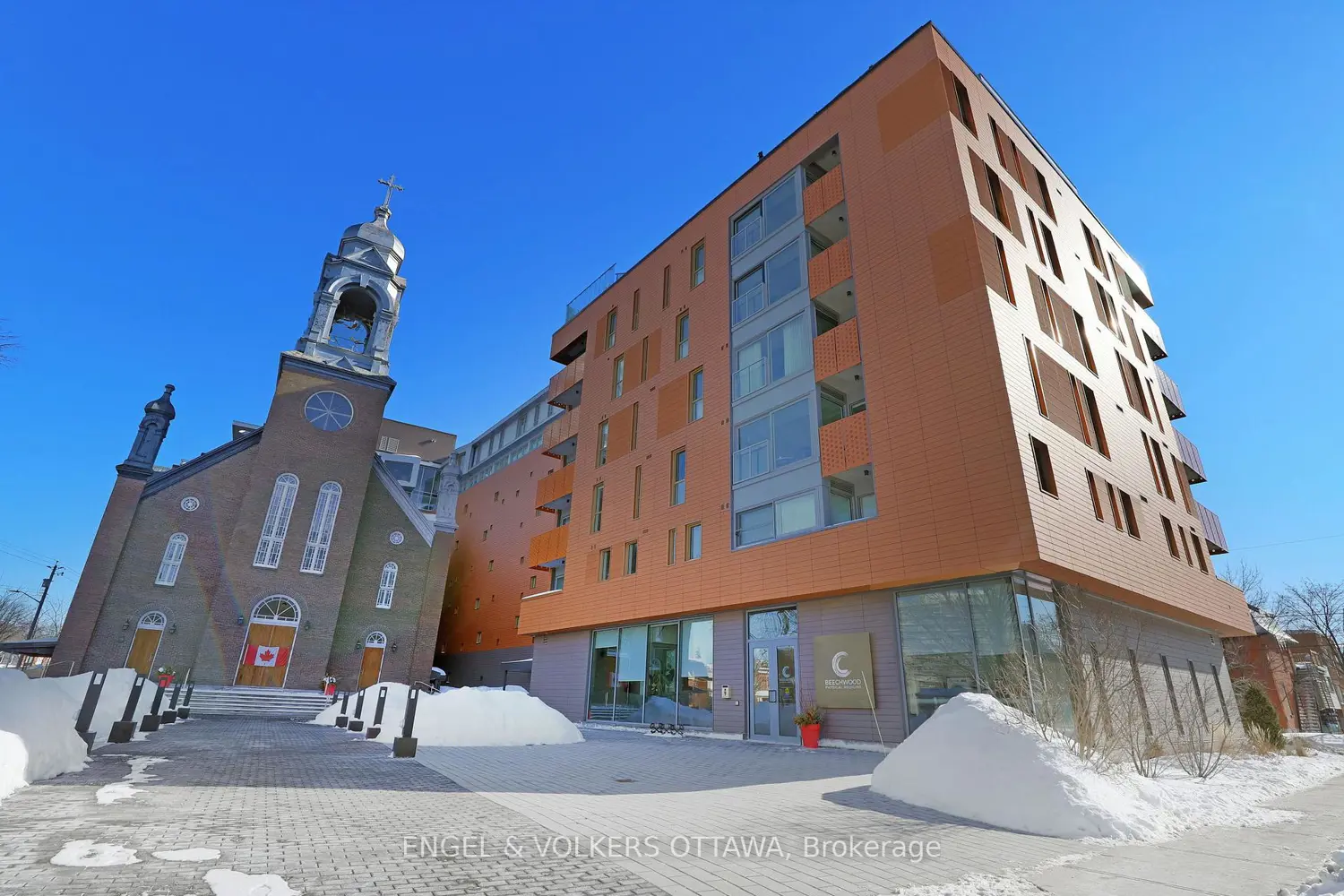 135 Barrette Street 308