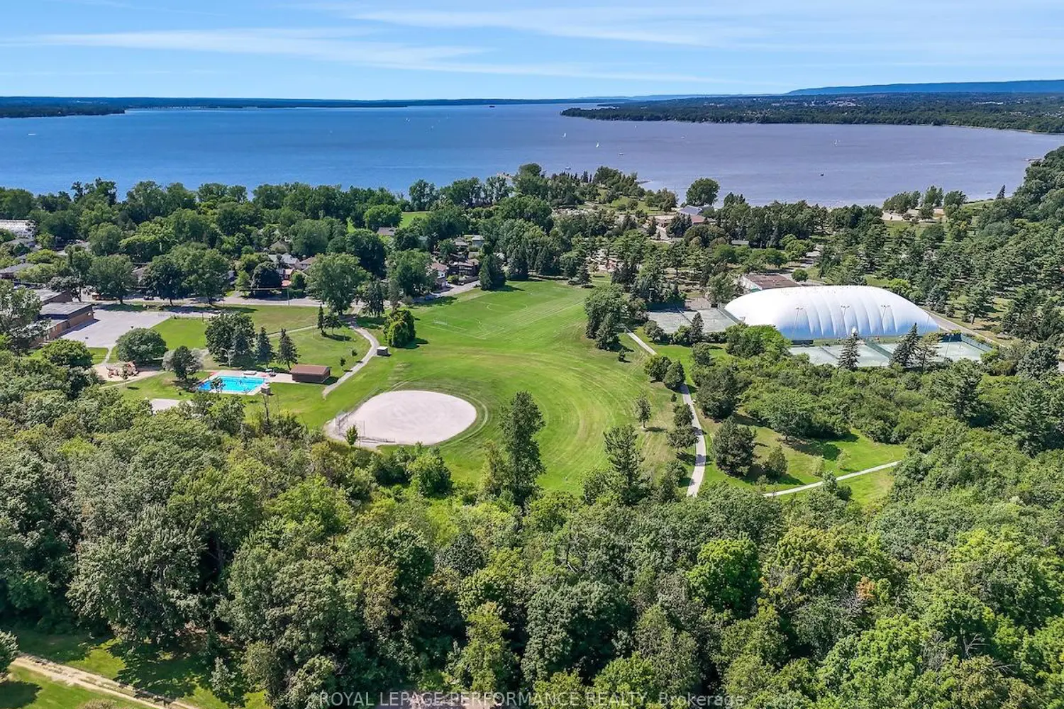 Additional image 20 of 415 Greenview Avenue 404