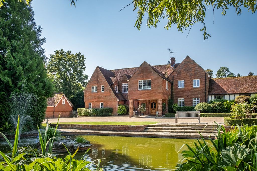 Additional image 5 of 6 bed equestrian for saleMayes Lane, Warnham, Horsham, West Sussex RH12
