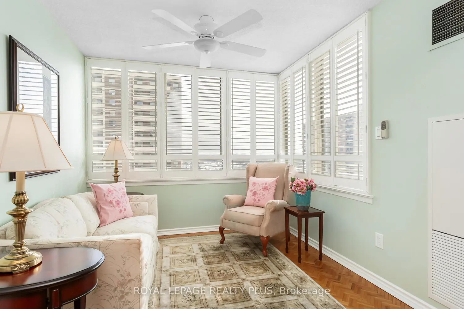 Additional image 9 of 5 Lisa Street 803