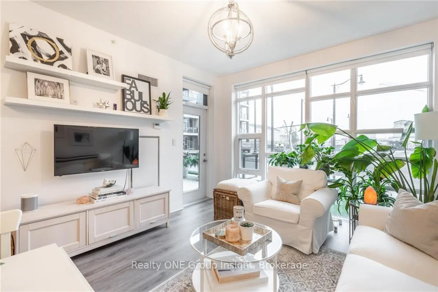 10 Concord Place 102