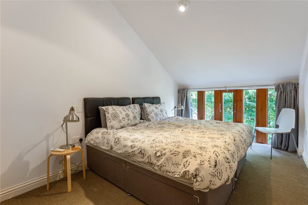 Additional image 6 of 2 bed flat for saleCoombs Road, Bakewell, Derbyshire DE45