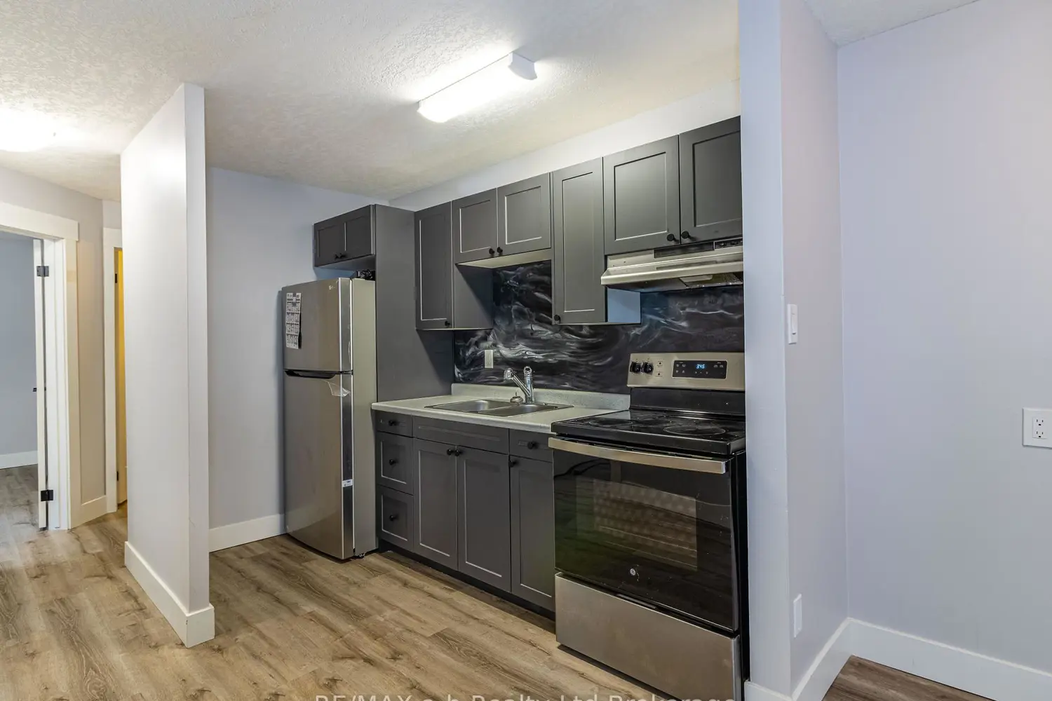 Additional image 11 of 14 Victor Street