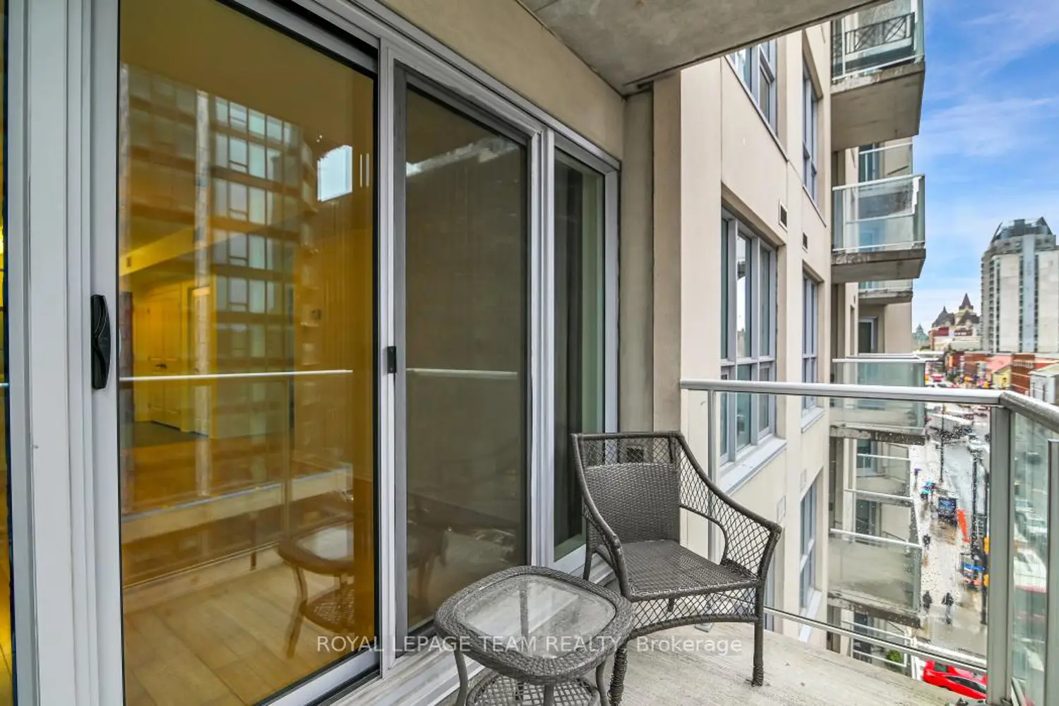 Additional image 12 of 242 Rideau Street 703