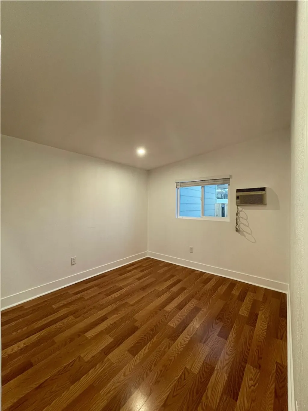 Additional image 13 of 369 E Avenue R4, Palmdale, CA 93550