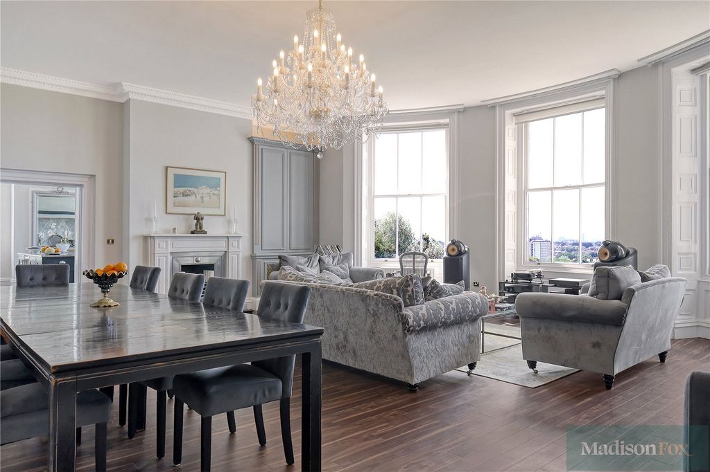 Additional image 5 of 4 bed flat for saleClaybury Hall, Regents Drive, Woodford Green IG8