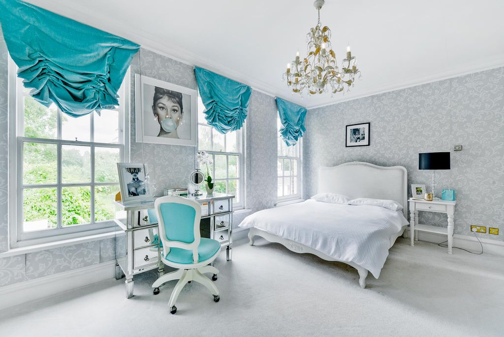Additional image 17 of 7 bed detached house for saleMoney Row Green, Holyport, Berkshire SL6