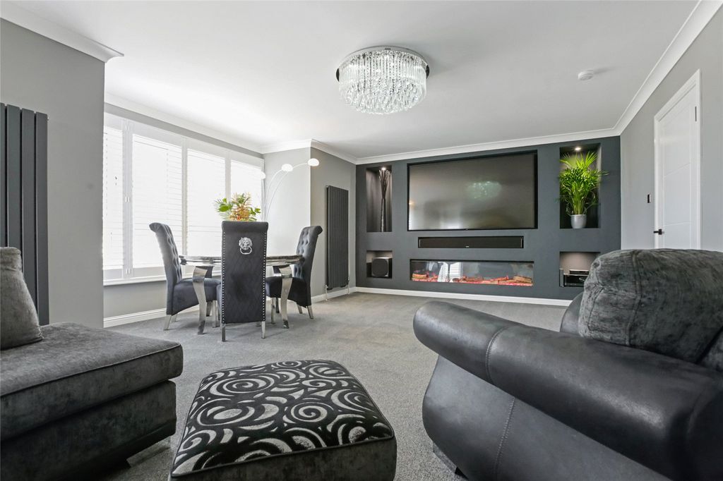 Additional image 2 of 3 bed flat for saleThe Paddock, Hamilton, South Lanarkshire ML3