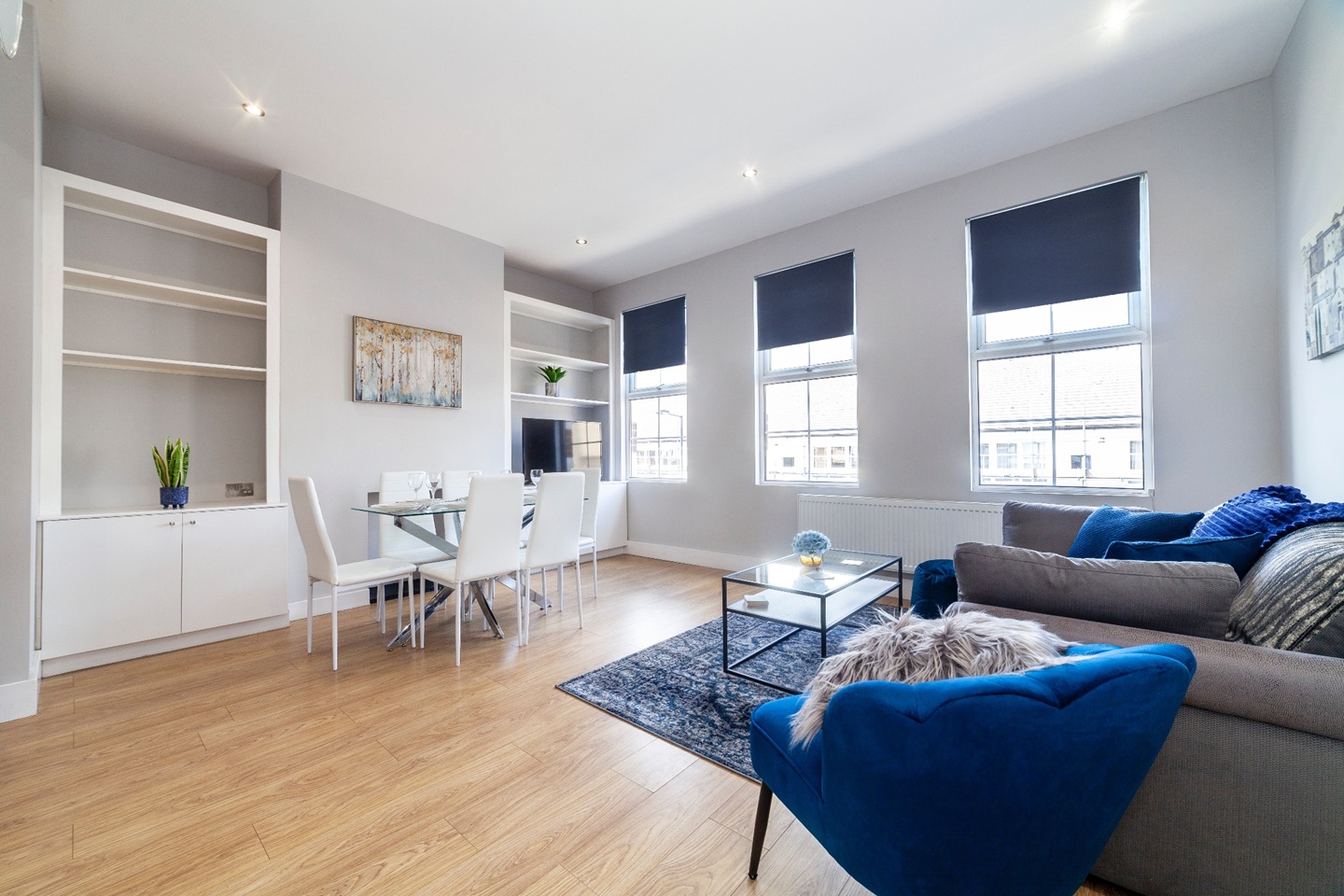 Additional image 3 of 2 Bed Flat, North End Road, SW6, N1 7GU